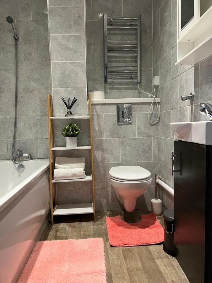 3 Bedroom Flat In King'S Cross, St Pancras'S. 2 Minutes To Euston. London Kültér fotó
